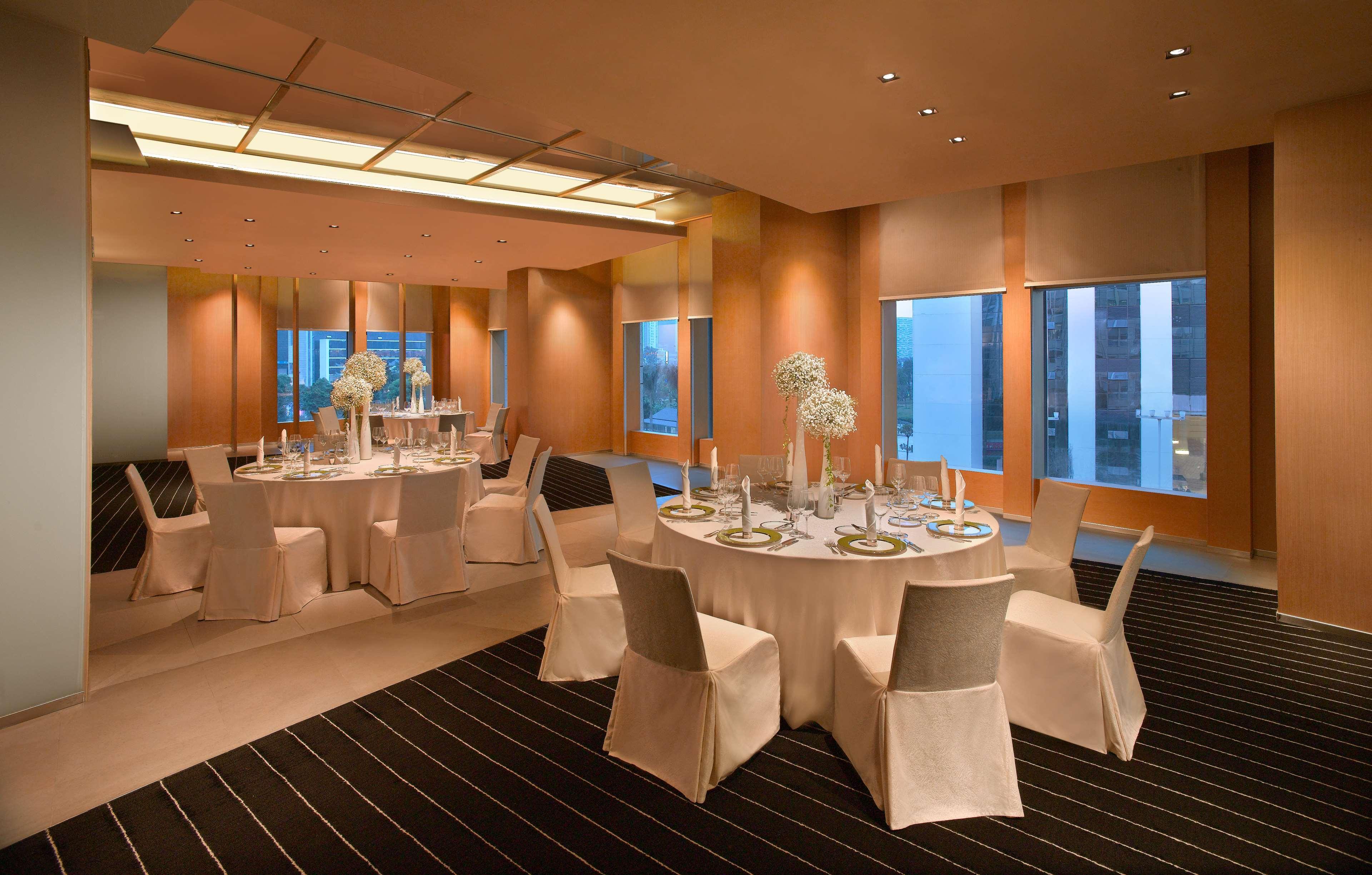 Hotel Grand Hyatt Kanton Exterior foto